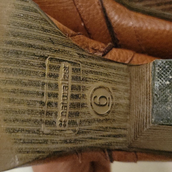 Brown knee high boots - Picture 4 of 5